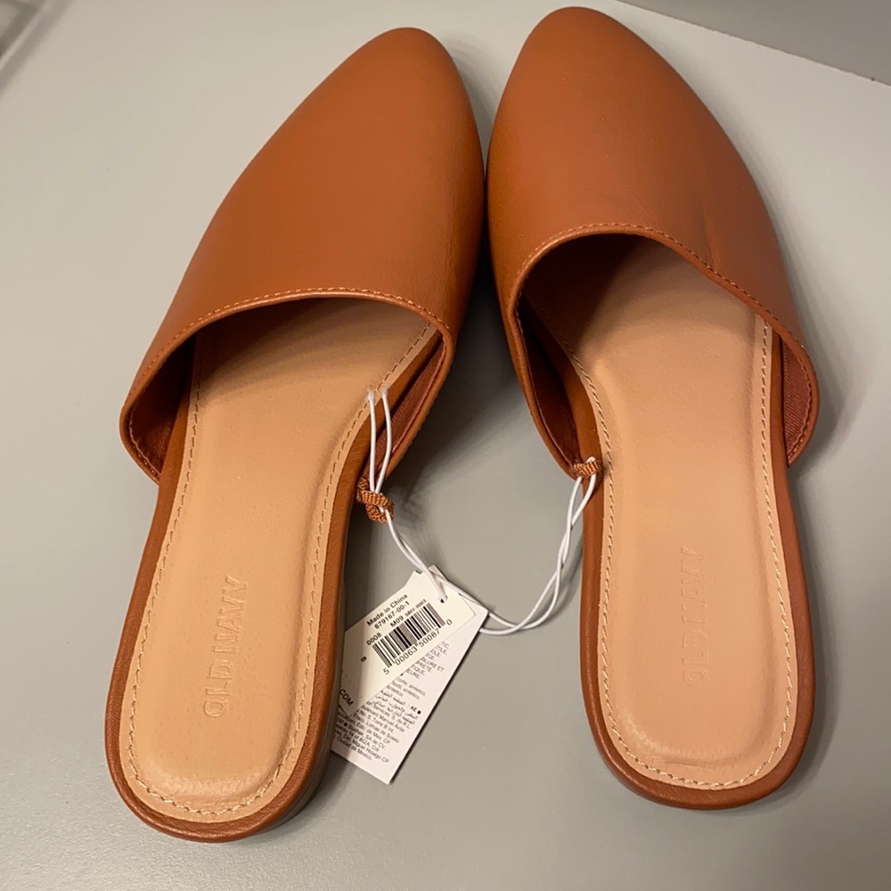 Faux leather Mule Almond toe flats